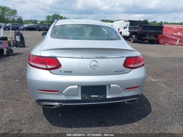 WDDWJ8EB8KF852120 Mercedes-Benz C 300 4matic