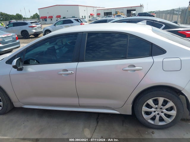 Toyota COROLLA LE 2022 5YFEPMAE7NP347003 Image 14