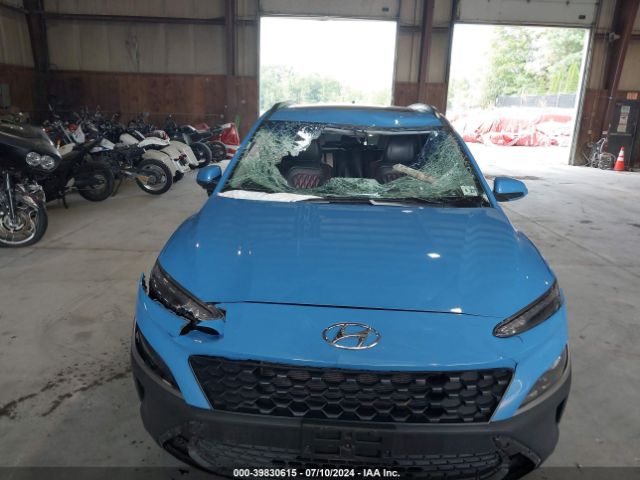 KM8K3CAB2NU896928 Hyundai Kona Sel