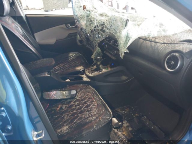 KM8K3CAB2NU896928 Hyundai Kona Sel