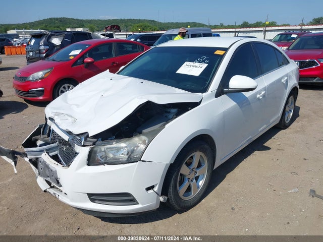Chevrolet Cruze 1lt Auto 2014 1G1PC5SB8E7377331 Image 2
