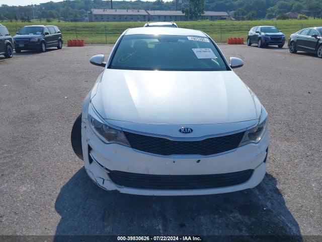KIA Optima Lx 2018 KNAGT4L30J5216824 Image 12