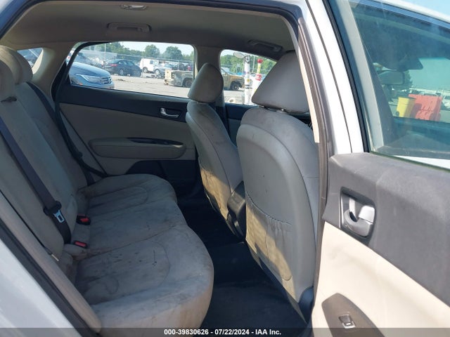 KIA Optima Lx 2018 KNAGT4L30J5216824 Image 8