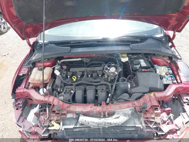 Ford FOCUS SE 2017 1FADP3F22HL244787 Image 10