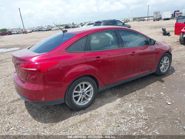 Ford FOCUS SE 2017 1FADP3F22HL244787 Image 4