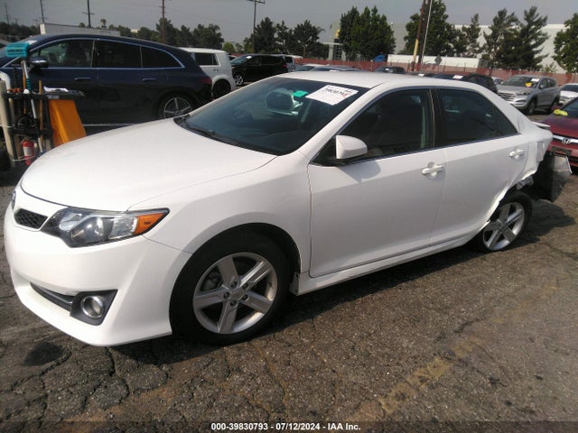 Toyota CAMRY SE 2014 4T1BF1FK0EU411724 Image 2
