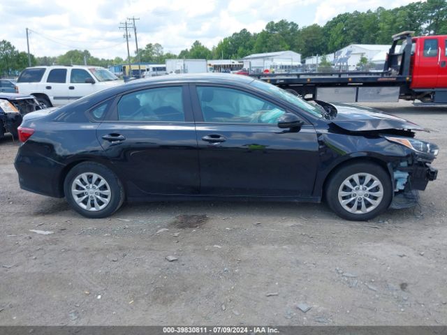 3KPF24AD9ME338989 KIA FORTE FE