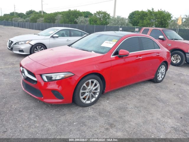 WDD3G4EB5LW042732 Mercedes-Benz A 220