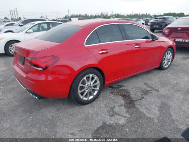 WDD3G4EB5LW042732 Mercedes-Benz A 220