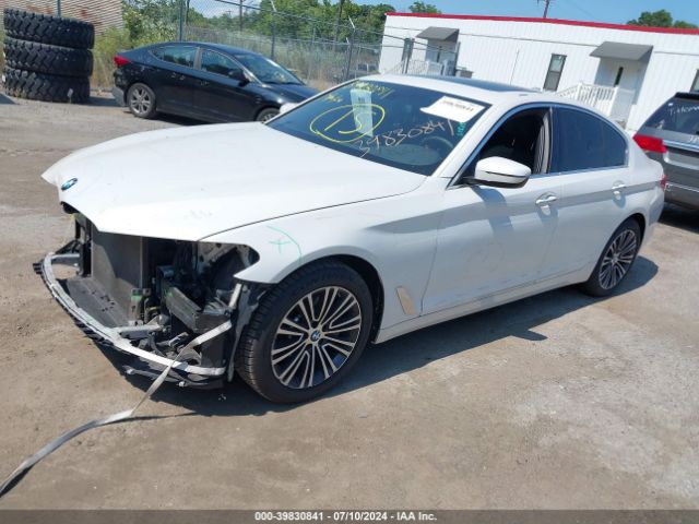WBAJA7C36HG905083 BMW 530i Xdrive