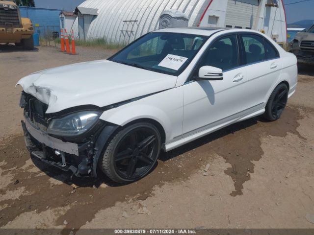 WDDGF8AB6EA953556 Mercedes-Benz C 300 Luxury 4matic/sport 4matic