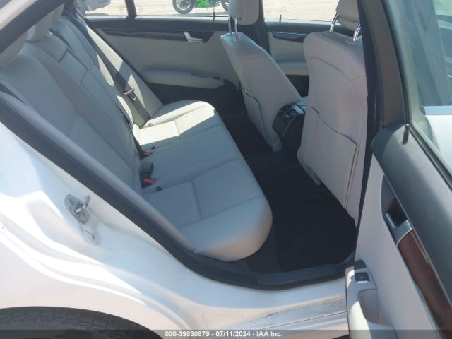 WDDGF8AB6EA953556 Mercedes-Benz C 300 Luxury 4matic/sport 4matic
