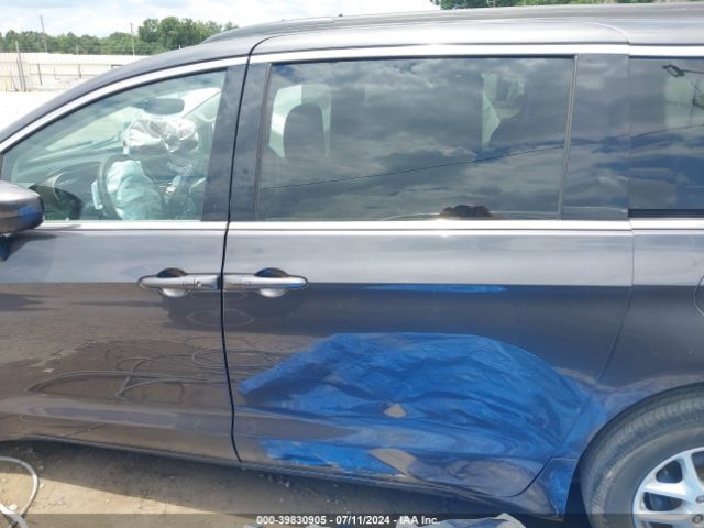 2C4RC1DG0LR262624 Chrysler Voyager Lxi