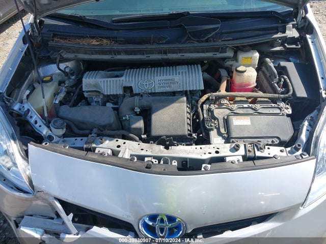 Toyota Prius Three 2014 JTDKN3DU6E1788860 Image 10