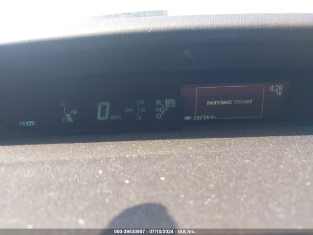 Toyota Prius Three 2014 JTDKN3DU6E1788860 Image 7