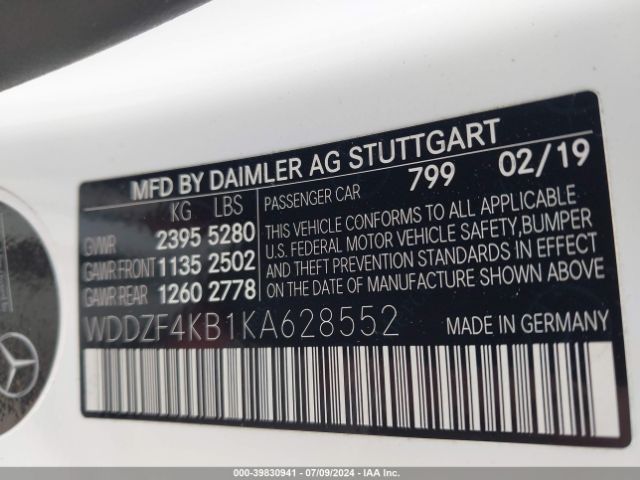 WDDZF4KB1KA628552 Mercedes-Benz E 300 4matic