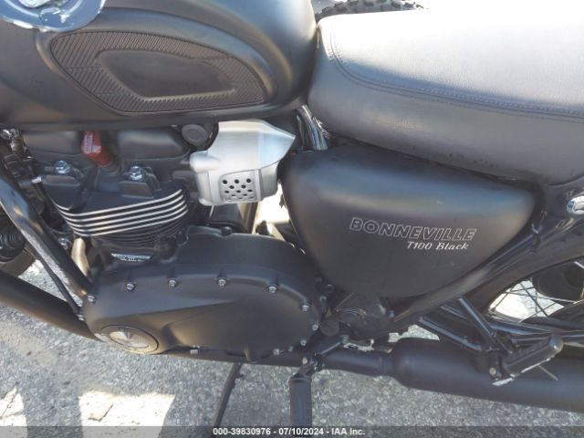 2019 TRIUMPH MOTORCYCLE BONNEVILLE SMTD10GN4KT949215 Photo 8