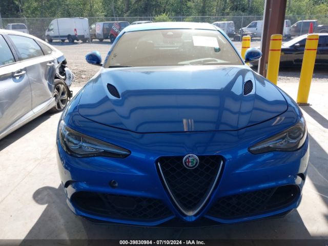 ZARFAEAV1J7585720 Alfa Romeo Giulia Quadrifoglio Rwd