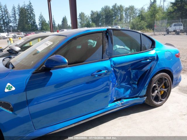 ZARFAEAV1J7585720 Alfa Romeo Giulia Quadrifoglio Rwd