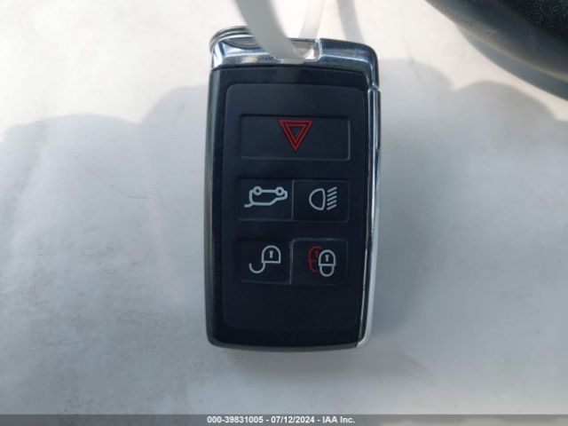 SALRR2RV0JA061909 Land Rover Discovery Hse