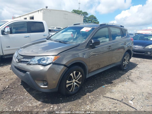 Toyota RAV4 LE 2014 2T3BFREV0EW226462 Image 2