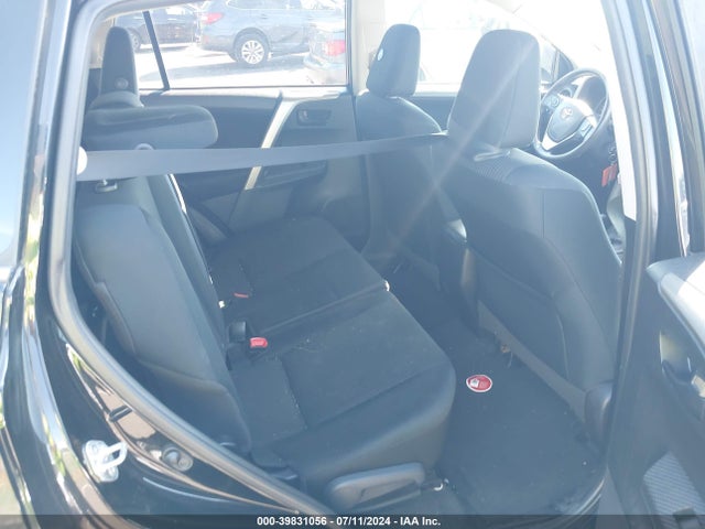 Toyota RAV4 LE 2015 2T3BFREV1FW371236 Image 8