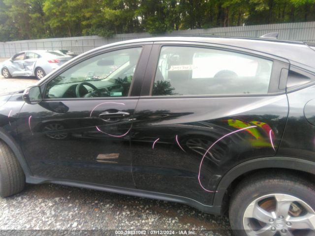 3CZRU6H30NM709152 Honda Hr-v Awd Lx