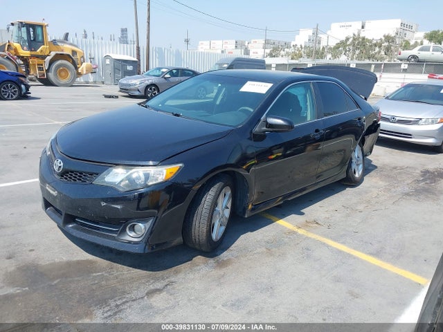 Toyota CAMRY SE 2014 4T1BF1FK0EU412033 Image 2