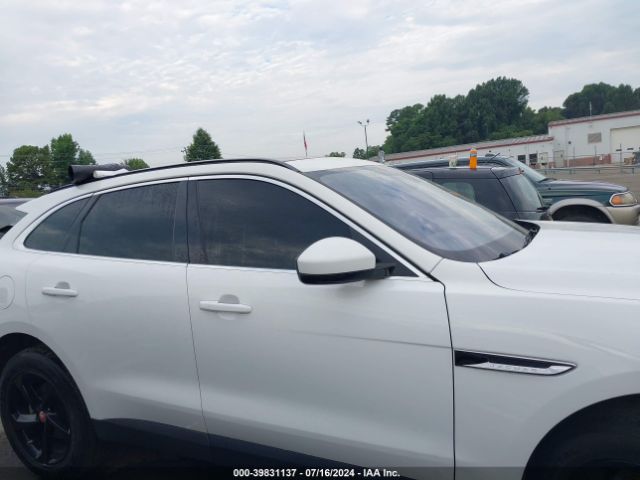 SADCJ2FN5KA395075 Jaguar F-pace 20d Premium
