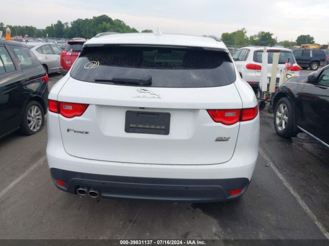 SADCJ2FN5KA395075 Jaguar F-pace 20d Premium