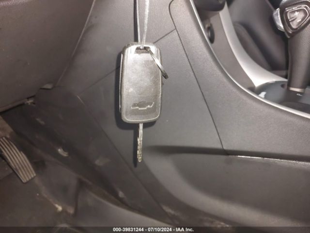 KL7CJKSBXHB237080 Chevrolet TRAX LS