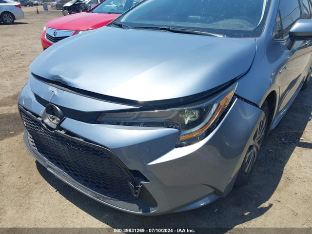 Toyota Corolla Hybrid Le 2021 JTDEAMDE9MJ019033 Image 6