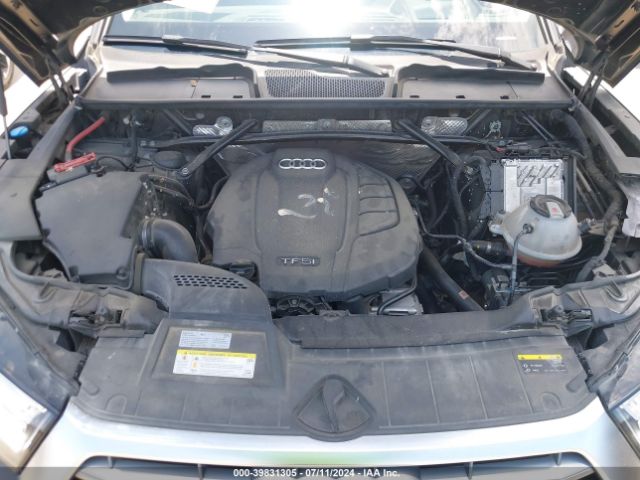WA1CNAFY1J2091085 Audi Q5 2.0t Premium/2.0t Tech Premium
