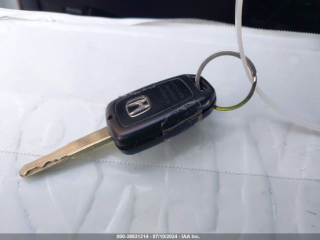 2HKRM3H45GH536685 Honda CR-V SE