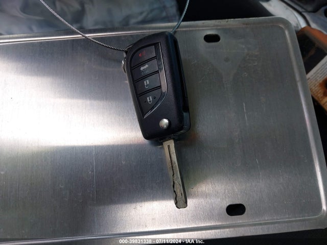 Toyota COROLLA LE 2020 5YFEPRAE3LP056220 Image 11