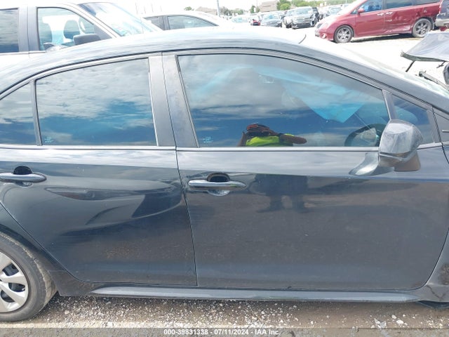 Toyota COROLLA LE 2020 5YFEPRAE3LP056220 Image 13