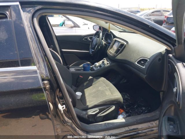 1C3CCCAB3GN146514 Chrysler 200 Limited