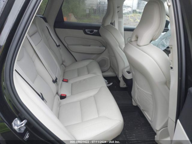 LYV102RK4KB237987 Volvo Xc60 T5 Momentum