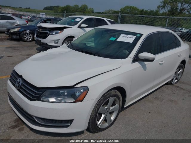 1VWBS7A32EC115321 Volkswagen Passat 1.8t Se