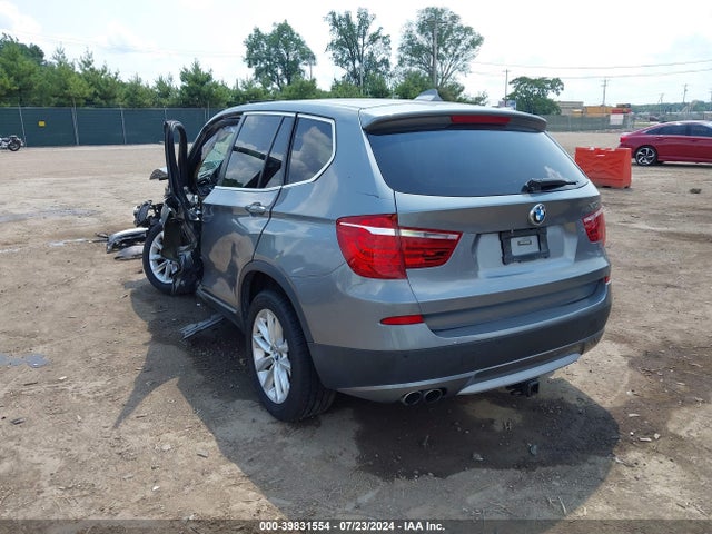 BMW X3 Xdrive28i 2014 5UXWX9C59E0D43660 Image 3
