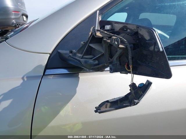 Chevrolet Traverse 2lt 2015 1GNKRHKD0FJ278095 Image 18