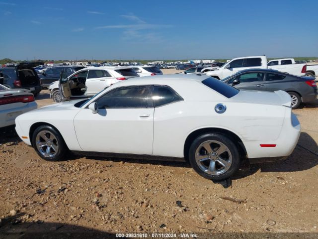 2C3CDYAG8EH311324 Dodge Challenger Sxt