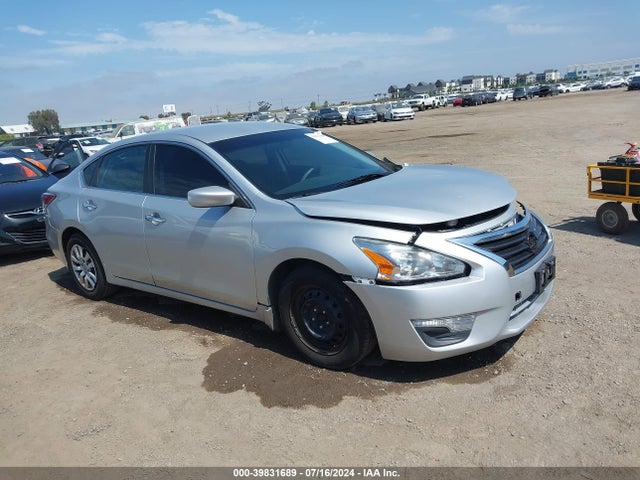 Nissan Altima 2.5 S 2014 1N4AL3AP3EN247098 Image 1