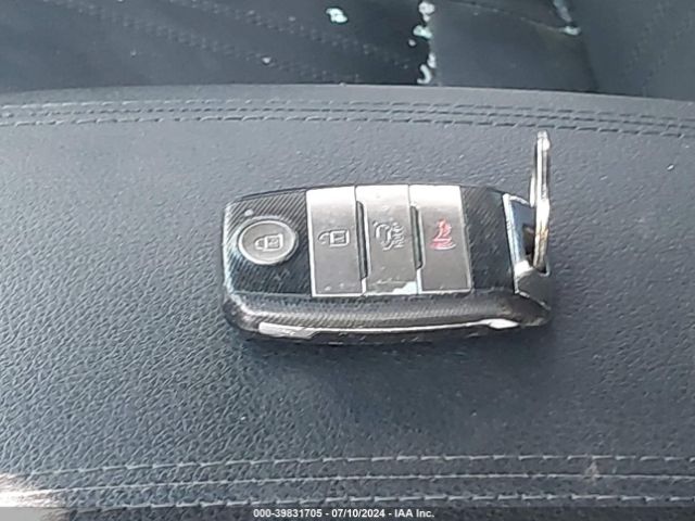 KNDPCCA60E7657051 KIA Sportage Sx