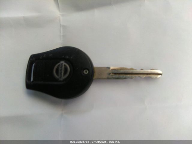 3N1CN7AP6GL895027 Nissan Versa 1.6 S/1.6 S+/1.6 Sl/1.6 Sv