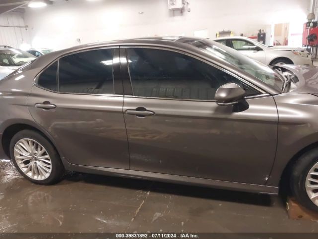 4T1B11HK8JU043850 Toyota CAMRY XLE