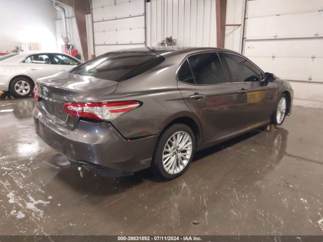 4T1B11HK8JU043850 Toyota CAMRY XLE