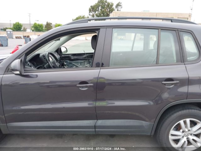 WVGAV7AX6GW551711 Volkswagen TIGUAN S