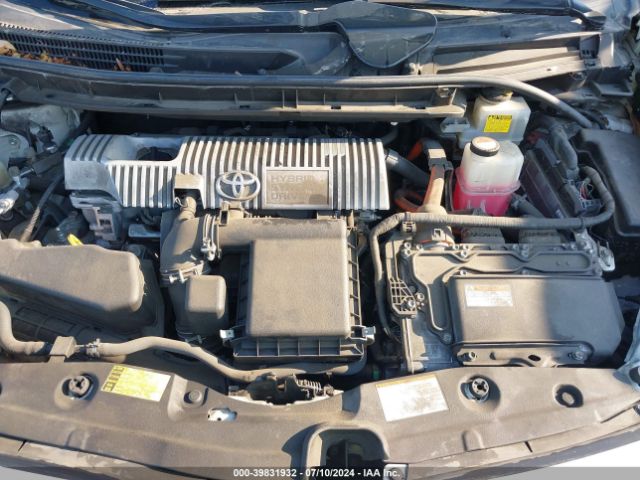 JTDKN3DU3F0426668 Toyota Prius Two