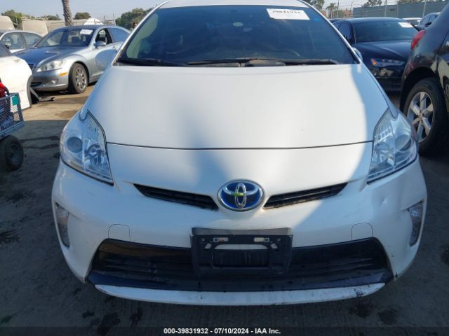 JTDKN3DU3F0426668 Toyota Prius Two